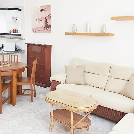 Centric 2 Bedrooms Apartment Near To The Beach - Newly Renovated Bathroom And Bedrooms - By Tenerifehints