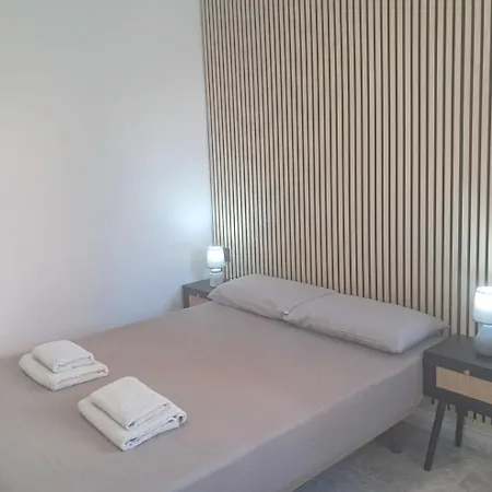 Centric 2 Bedrooms Apartment Near To The Beach - Newly Renovated Bathroom And Bedrooms - By Tenerifehints アパート エル・メダノ