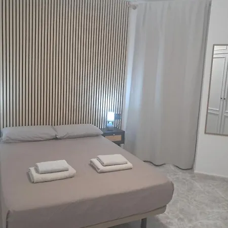 Centric 2 Bedrooms Apartment Near To The Beach - Newly Renovated Bathroom And Bedrooms - By Tenerifehints * エル・メダノ